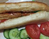 A picture of step 4 of Sausage burger.