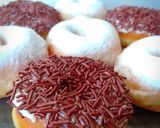Foto langkah ke 8 dari resep Donat empuk (tanpa kentang).