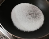 Foto del paso 3 de la receta: Budín de Pan sabor Manjar