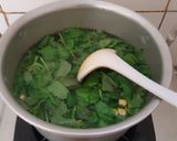Foto langkah ke 3 dari resep 37. Sayur Bayem Jagung 🌽.