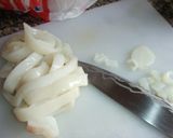 Foto del paso 2 de la receta: Tapa de calamares al pimentón y vino tinto