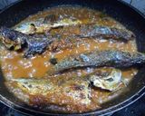 Foto langkah ke 3 dari resep Assalamualaikum, hari ini aku mau masak balado ikan kembung.
