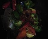 Foto langkah ke 3 dari resep Tumis Asin Cucut.