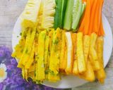Hình bước làm 2 của món Bánh tráng cuốn thập cẩm