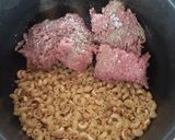 A picture of step 1 of Elbow Pasta Soup with Ground Beef.