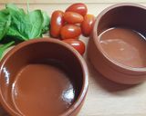 Φωτογραφία βήματος 1 της συνταγής Tortilla egg cups (τορτίγια με αυγό σε ατομικό μπολάκι)