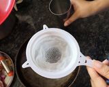 A picture of step 3 of Rosemilk.