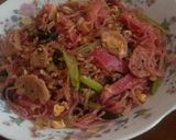 Foto langkah ke 8 dari resep Bihun buah naga.