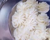 A picture of step 4 of Cinnamon-black pepper Duchess#Teamcontest#baking Classy.