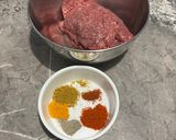 Une image de l'étape 1 de Tajine à la viande hachée aux œuf.
