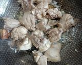 Foto langkah ke 1 dari resep Tumis Ayam Kecap.