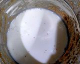 A picture of step 3 of Kaju Anjeer milk shake.