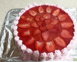 Foto del paso 4 de la receta Tarta con fresas y nata