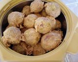 A picture of step 5 of Yam balls.