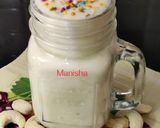 A picture of step 4 of Banana Smoothie.