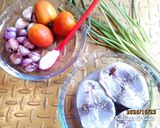 Foto langkah ke 1 dari resep Tongkol Masak Tomat.