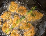 A picture of step 4 of Methi nu gota.
