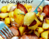 Foto del paso 1 de la receta: Patatas fritas al ajo con filete adobado en cecofry 🥔🥩