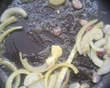 Foto langkah ke 2 dari resep Cumi Enoki Asam Manis.