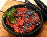 Foto langkah ke 3 dari resep Sambal terong penyet.