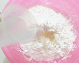 Hình bước làm 2 của món Bánh bột lọc trần nhân tôm