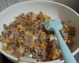 Foto langkah ke 3 dari resep Buncis Tumis Sliced Beef.
