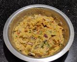 उडीद डाळ, बटाटे, गाजर पकोडे (Urid Dal Batata Gajar Pakode Recipe In Marathi) रेसिपी स्टेप 5 फोटो 