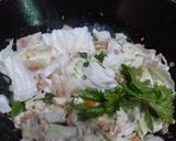 Foto langkah ke 3 dari resep Orak arik kembang kol bumbu trasi.