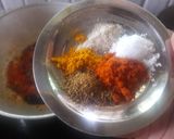 A picture of step 4 of Tomato Khajur Khatta.
