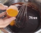 รูปขั้นตอนการทำที่ 4 ของ Molten chocolate cake เค้กช็อกโกแลตสุดชุ่มฉ่ำ