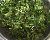 खमंग कोथिंबिर वडी (kothimbir wadi recipe in marathi) रेसिपी स्टेप 1 फोटो