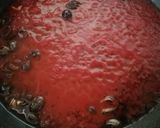 Foto del passaggio 4 della ricetta Gnocchi alla puttanesca con mandorle