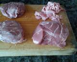 Foto del paso 1 de la receta: Carrilleras de cerdo con setas