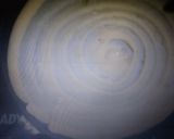 A picture of step 2 of Besan Dosa.