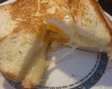 Foto langkah ke 4 dari resep Mozarela Sandwich.