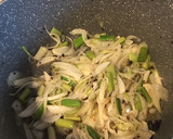 Foto del paso 2 de la receta: Habas y guisantes a la catalana