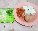 Foto langkah ke 1 dari resep Sup Tahu Telur.