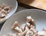 Foto del paso 2 de la receta: Ensalada fresquita de pollo asado,tomate y huevo. Aliño de Vidalim Kids 😋😋😋