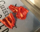 Une image de l'étape 6 de Salade de semoule aux tomates, concombre, poivrons et lomo.