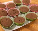 A picture of step 6 of Easy cupcakes.