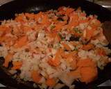 Foto del paso 2 de la receta: Arroz con calamar y mejillones, simple