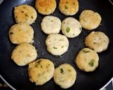 A picture of step 4 of Farali Red Potato Tikki Chaat.