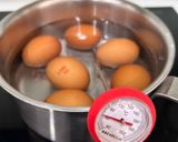 Hình bước làm 3 của món Mì Udon Bò Trứng Bukkake (Beef Ontama Bukkake Udon)