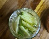 A picture of step 5 of Pickled red onion.