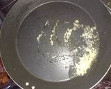 A picture of step 2 of Chilli garlic chease mayo chicken bread.