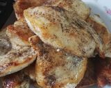 Olívás-paradicsomszószos Csirkemellfilé Mozzarellával recept fázis 2 fotója