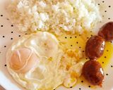 Foto del paso 4 de la receta Arroz con chorizos 🔥 y huevo