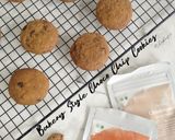 Foto langkah ke 4 dari resep Bakery style choco chip cookies.