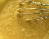 Foto langkah ke 3 dari resep Bolu Pisang No Mixer No Oven.