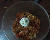 Foto del paso 1 de la receta: Pasta con picada de chorizo, bacon y salchicha